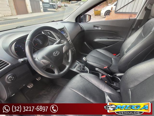 HYUNDAI HB20X STYLE 1.6 FLEX 16V MEC. 2015