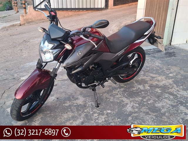 YAMAHA YS 250 FAZER/ FAZER L. EDITION /BLUEFLEX 2017