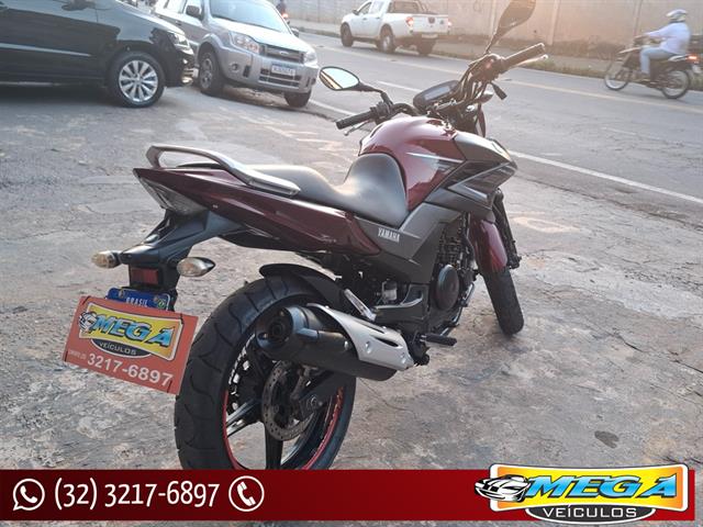 YAMAHA YS 250 FAZER/ FAZER L. EDITION /BLUEFLEX 2017