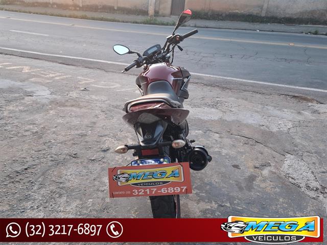 YAMAHA YS 250 FAZER/ FAZER L. EDITION /BLUEFLEX 2017