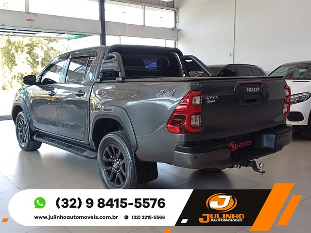 TOYOTA HILUX CD CONQUEST 4X4 2.8  DIE.AUT 2023