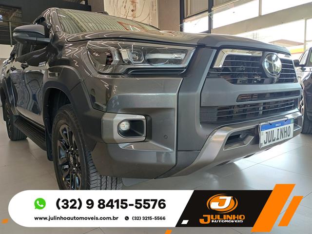 TOYOTA HILUX CD CONQUEST 4X4 2.8  DIE.AUT 2023