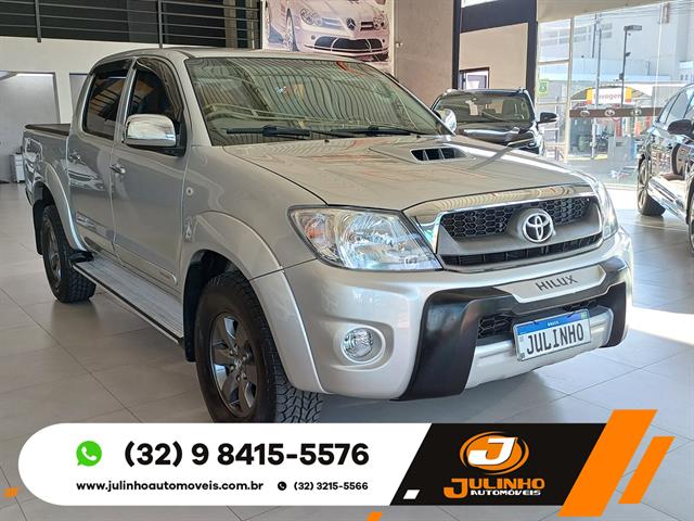 TOYOTA HILUX CD SRV D4-D 4X2 3.0 163CV TDI DIES 2011
