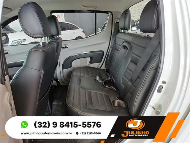 MITSUBISHI L200 TRITON HPE 3.2 CD TB INT.DIESEL AUT 2015