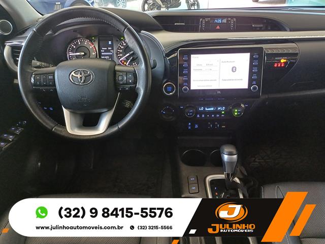 TOYOTA HILUX CD SRX 4X4 2.8 TDI 16V DIESEL AUT. 2023