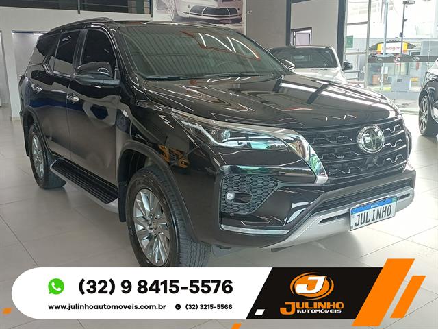 TOYOTA HILUX SW4 SRX 4X4 2.8 TDI 16V DIES. AUT. 2024