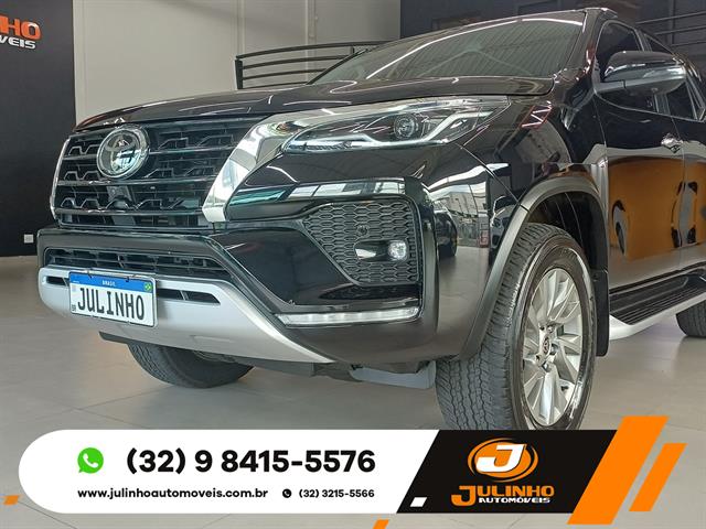 TOYOTA HILUX SW4 SRX 4X4 2.8 TDI 16V DIES. AUT. 2024