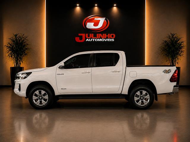 TOYOTA HILUX CD SRV 4X4 2.8 TDI DIESEL AUT. 2017