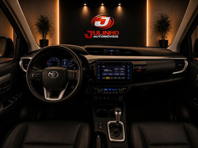 TOYOTA HILUX CD SRV 4X4 2.8 TDI DIESEL AUT. 2017