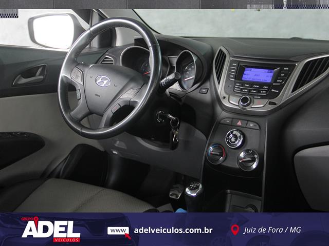 HYUNDAI HB20X PREMIUM 1.6 FLEX 16V MEC. 2014