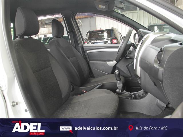 RENAULT DUSTER EXPRESSION 1.6 HI-FLEX 16V MEC. 2017