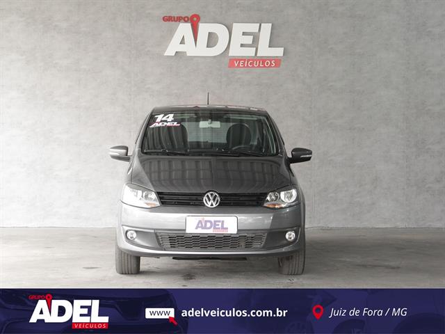 VOLKSWAGEN FOX 1.6 MI TOTAL FLEX 8V 5P 2014