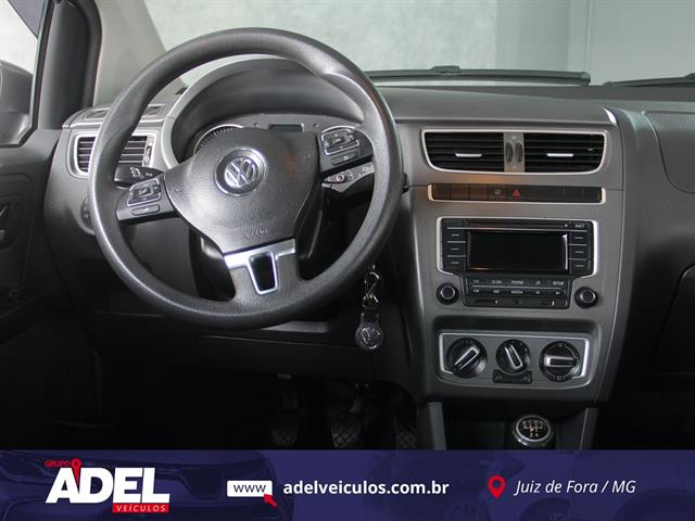VOLKSWAGEN FOX 1.6 MI TOTAL FLEX 8V 5P 2014