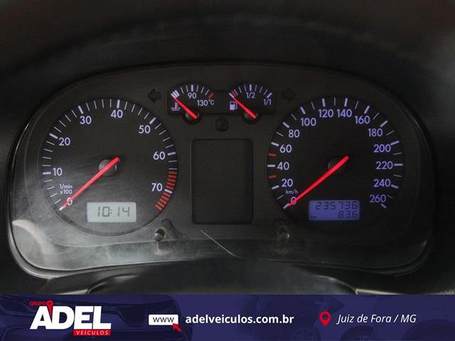VOLKSWAGEN GOLF 1.6MI/ 1.6MI GENER./BLACK & SILVER 2002