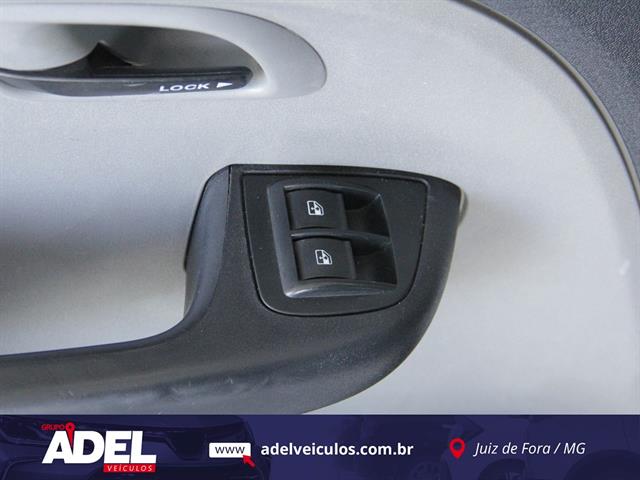 FIAT DOBLO ESSENCE 1.8 FLEX 16V 5P 2015