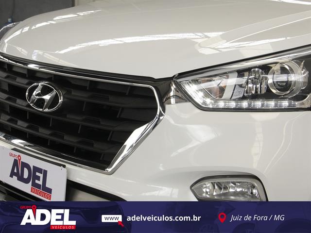 HYUNDAI CRETA PRESTIGE 2.0 16V FLEX AUT. 2017