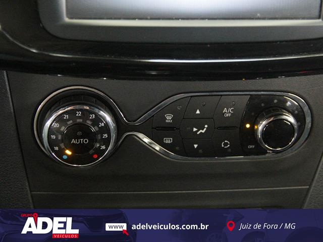 RENAULT SANDERO STEPWAY ICONIC FLEX 1.6 16V AUT. 2023