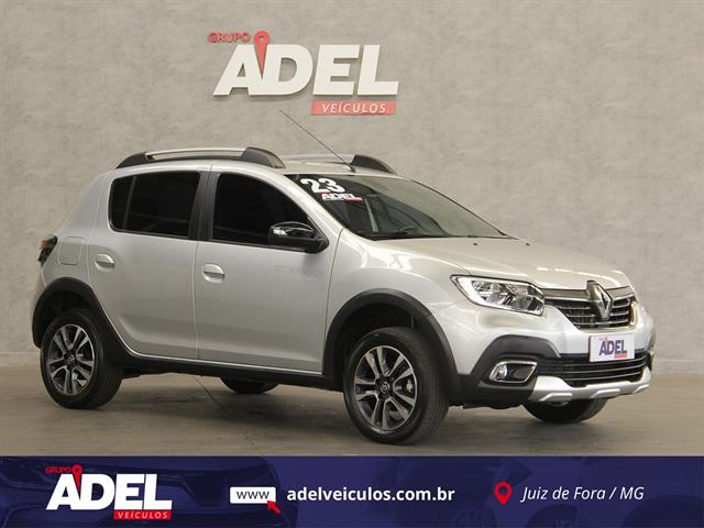 RENAULT SANDERO STEPWAY ICONIC FLEX 1.6 16V AUT. 2023