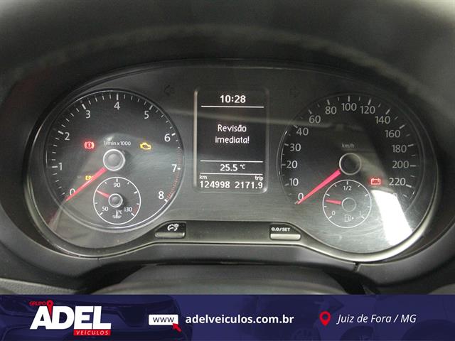 VOLKSWAGEN FOX 1.6 MI TOTAL FLEX 8V 5P 2013