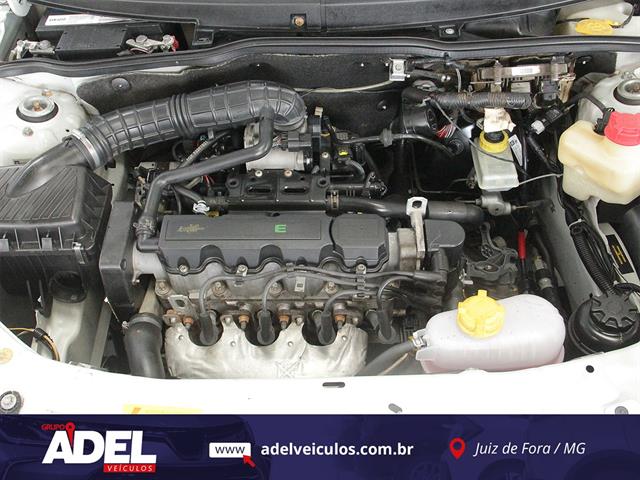 CHEVROLET Celta SPIRIT/ LT 1.0 MPFI 8V FLEXP. 5P 2013
