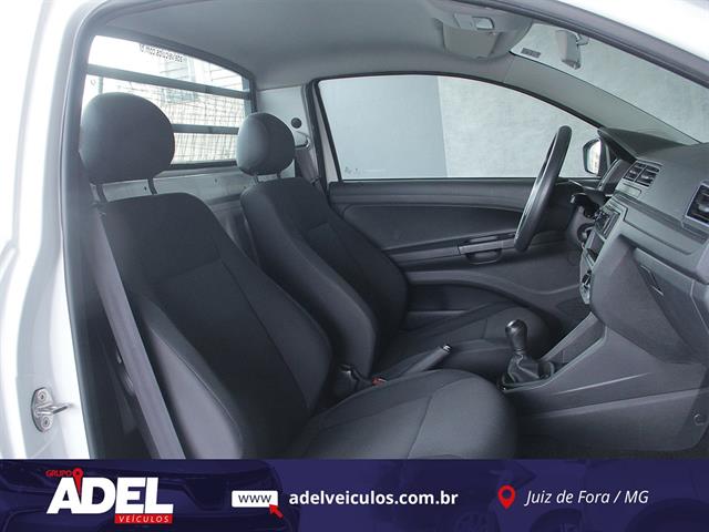 VOLKSWAGEN Saveiro ROBUST 1.6 TOTAL FLEX 16V 2023