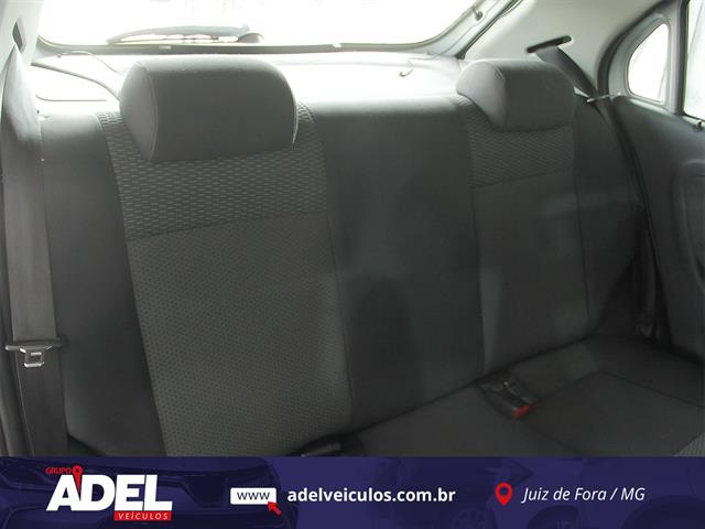 VOLKSWAGEN Gol (NOVO) 1.0 MI TOTAL FLEX 8V 4P 2011