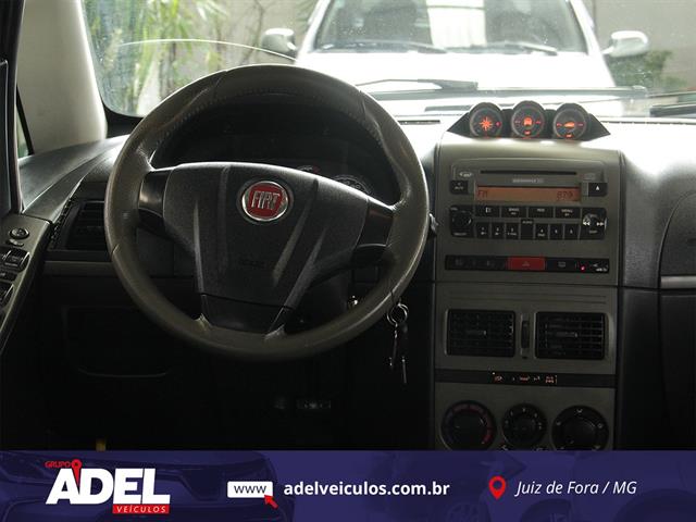 FIAT Idea ADV./ ADV.LOCK.DUALOGIC 1.8 FLEX 5P 2011