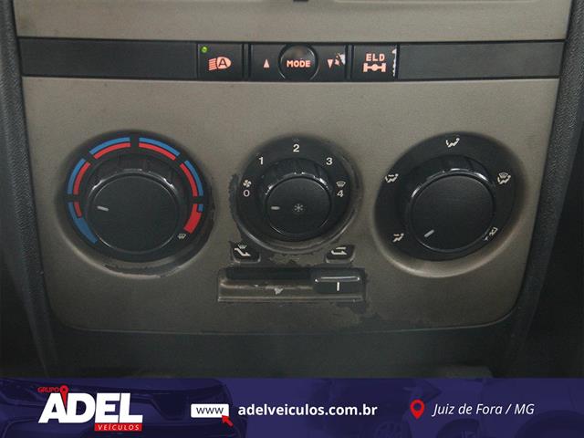 FIAT Idea ADV./ ADV.LOCK.DUALOGIC 1.8 FLEX 5P 2011
