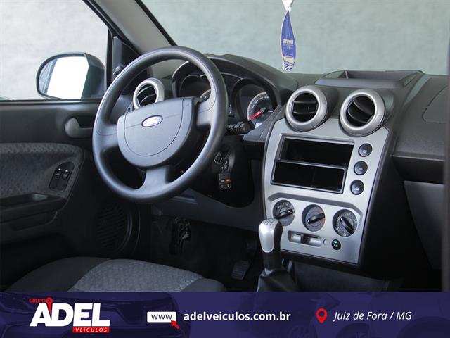 FORD Fiesta 1.6 16V FLEX MEC. 5P 2014