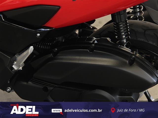 YAMAHA NMAX CONNECTED 160 ABS 2024