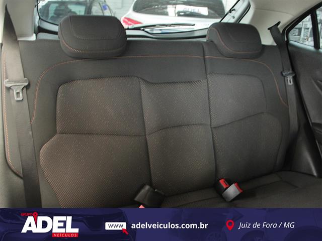 CHEVROLET ONIX HATCH LTZ 1.4 8V FLEXPOWER 5P MEC. 2015