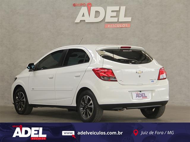 CHEVROLET ONIX HATCH LTZ 1.4 8V FLEXPOWER 5P MEC. 2015