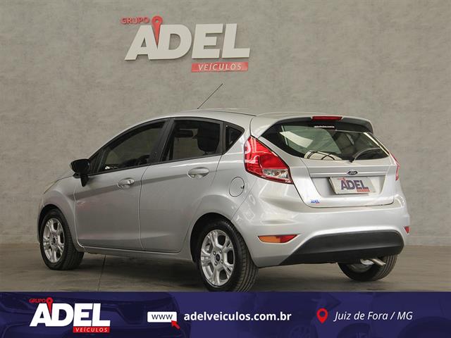 FORD FIESTA 1.5 16V FLEX MEC. 5P 2015