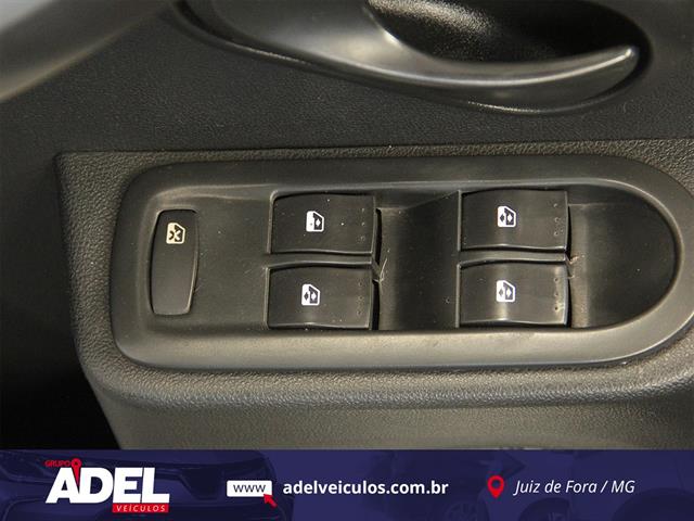 RENAULT DUSTER 1.6 HI-FLEX 16V MEC. 2015