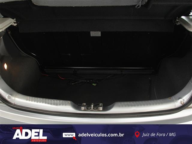 VOLKSWAGEN FOX 1.0 MI TOTAL FLEX 8V 5P 2010