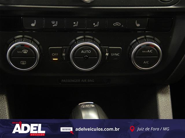 VOLKSWAGEN JETTA COMFORTLINE 2.0 T.FLEX 8V 4P TIPT. 2013