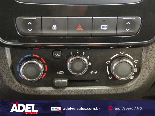 RENAULT KWID OUTSIDER 1.0 FLEX 12V 5P MEC. 2020