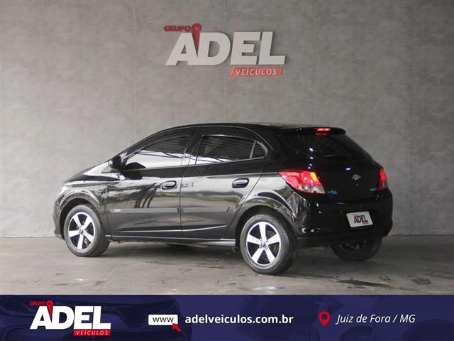 CHEVROLET ONIX HATCH LT 1.4 8V FLEXPOWER 5P MEC. 2015