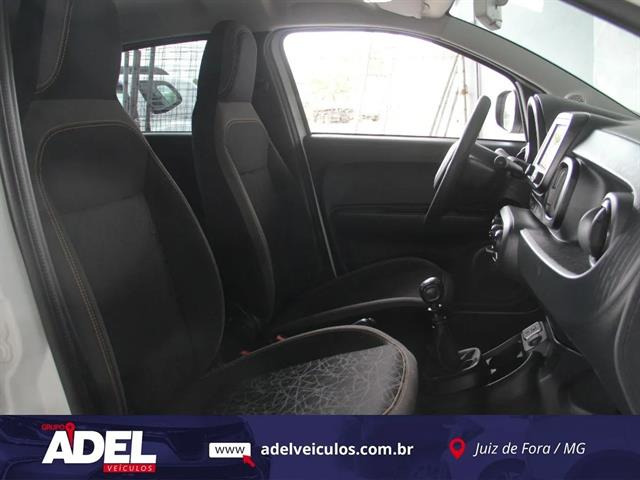 FIAT MOBI TREKKING 1.0 FLEX 5P. 2025