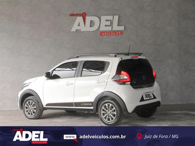 FIAT MOBI TREKKING 1.0 FLEX 5P. 2025