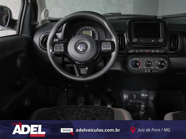 FIAT MOBI TREKKING 1.0 FLEX 5P. 2025