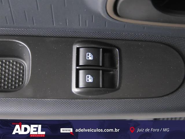FIAT MOBI TREKKING 1.0 FLEX 5P. 2025