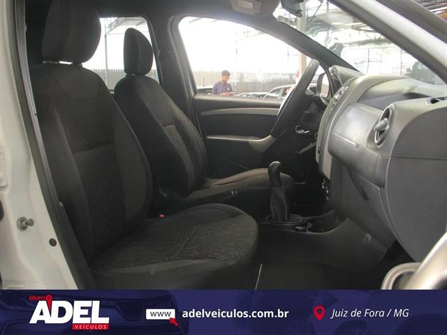 RENAULT DUSTER DAKAR 4X2 1.6 HI-FLEX 16V MEC. 2017