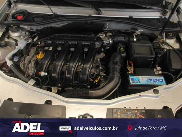 RENAULT DUSTER DAKAR 4X2 2.0 HI-FLEX 16V AUT. 2017
