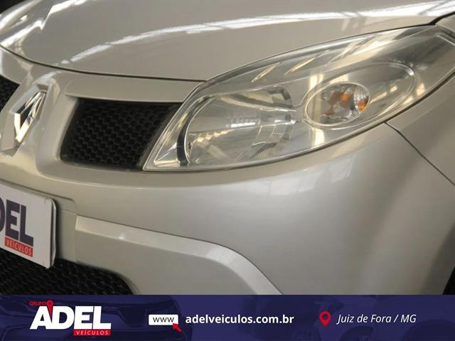 RENAULT SANDERO EXPRESSION HI-FLEX 1.0 16V 5P 2010