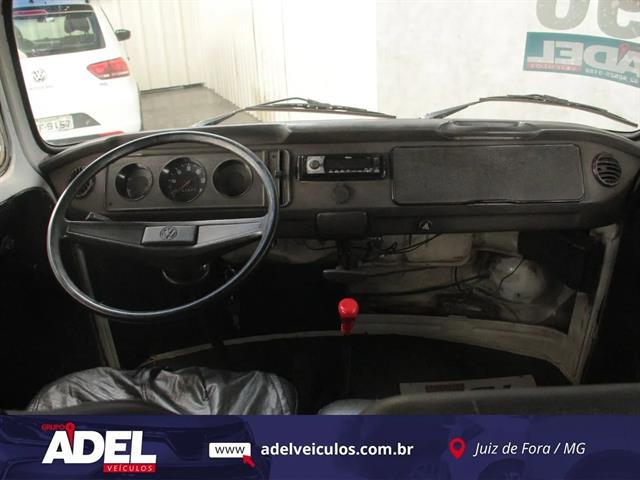 VOLKSWAGEN KOMBI FURGÃO 1996