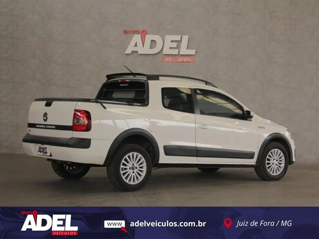 VOLKSWAGEN SAVEIRO ROCK IN RIO 1.6 TOTAL FLEX 8V CD 2016