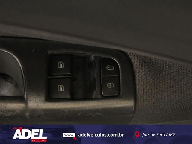 VOLKSWAGEN SAVEIRO ROCK IN RIO 1.6 TOTAL FLEX 8V CD 2016