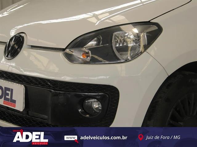 VOLKSWAGEN UP! MOVE 1.0 TSI TOTAL FLEX 12V 5P 2016