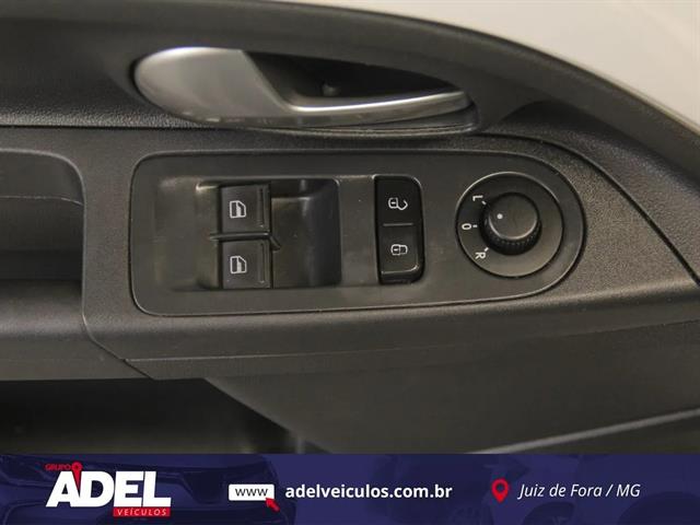 VOLKSWAGEN UP! MOVE 1.0 TSI TOTAL FLEX 12V 5P 2016